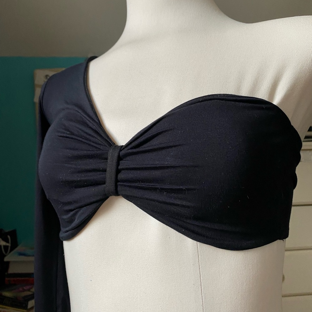 Akira One Shoulder Top